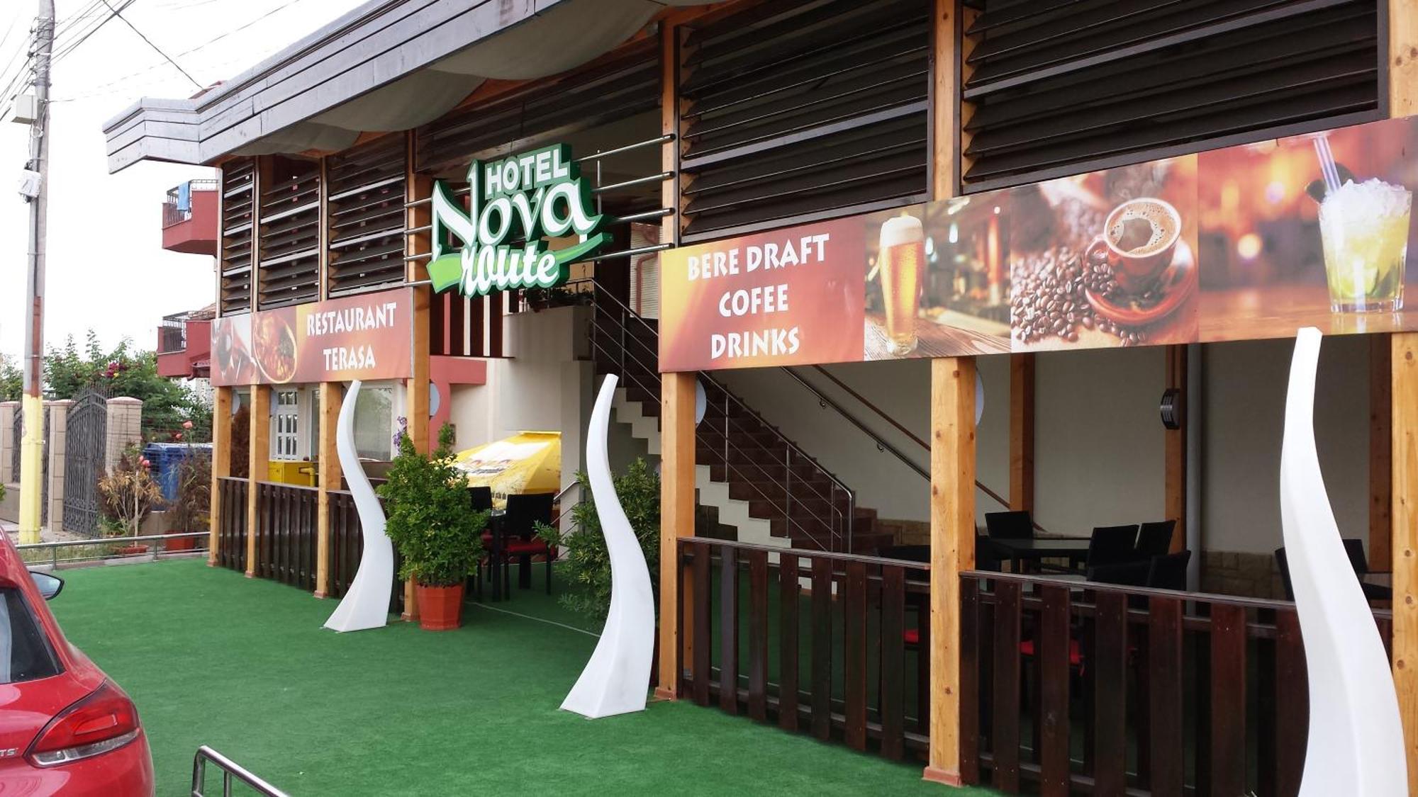Hostel Nova Route Năvodari Екстериор снимка
