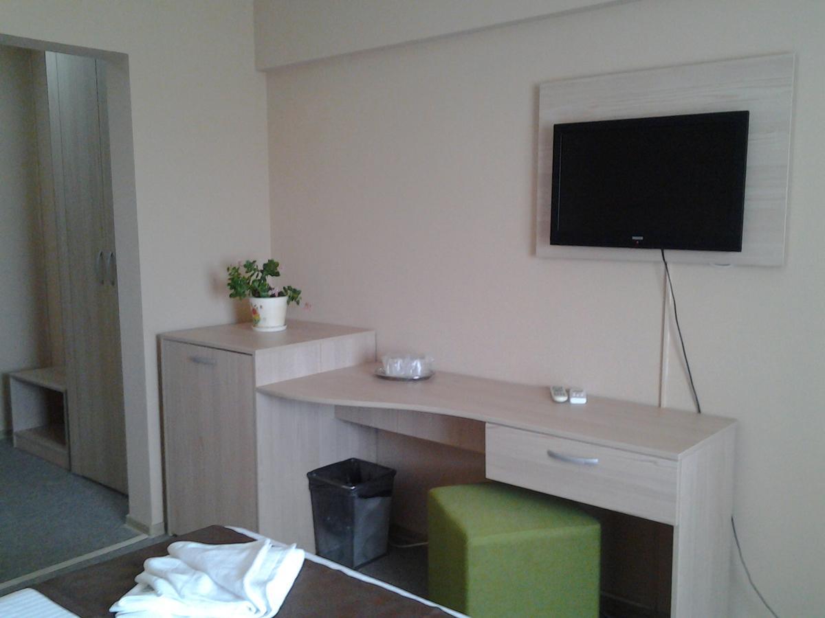 Hostel Nova Route Năvodari Екстериор снимка