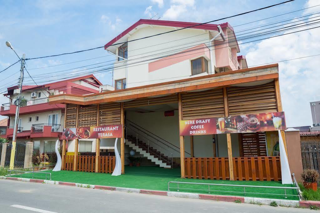 Hostel Nova Route Năvodari Екстериор снимка